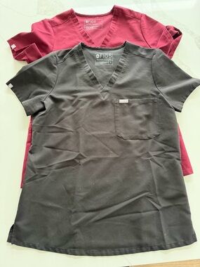 FIGS Women's Catarina One-Pocket Scrub Tops
